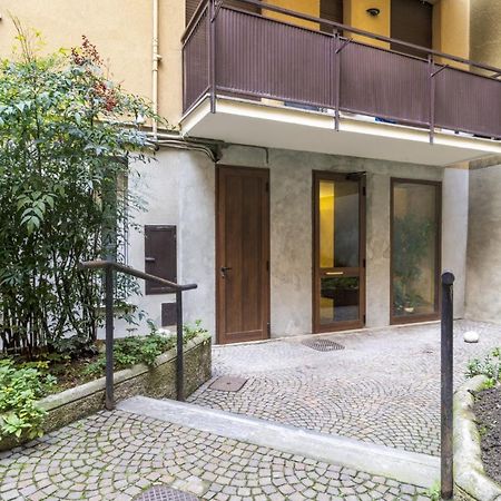 Easylife - San Babila - Elegante E Rifinito Bilocale Nel Cuore Della Citta Milán Exterior foto
