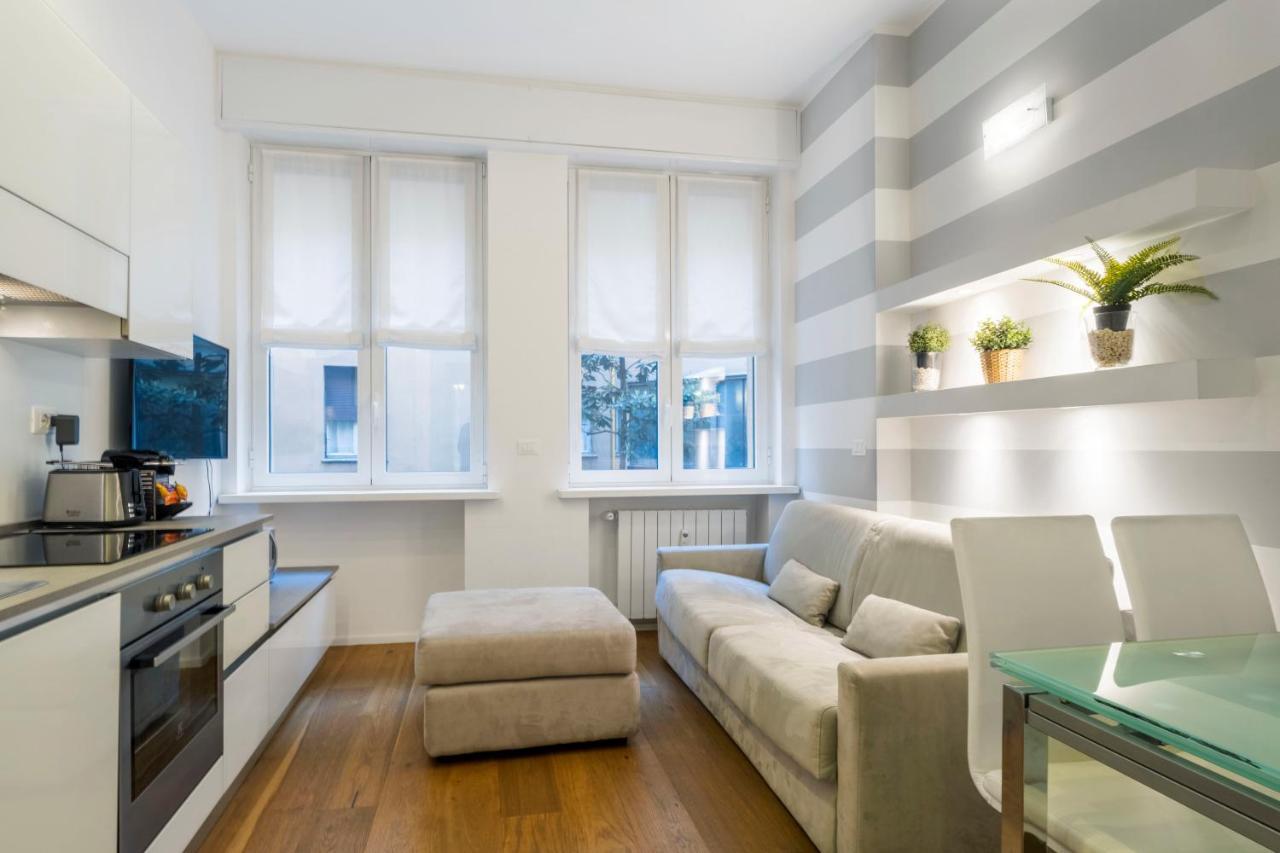 Easylife - San Babila - Elegante E Rifinito Bilocale Nel Cuore Della Citta Milán Exterior foto