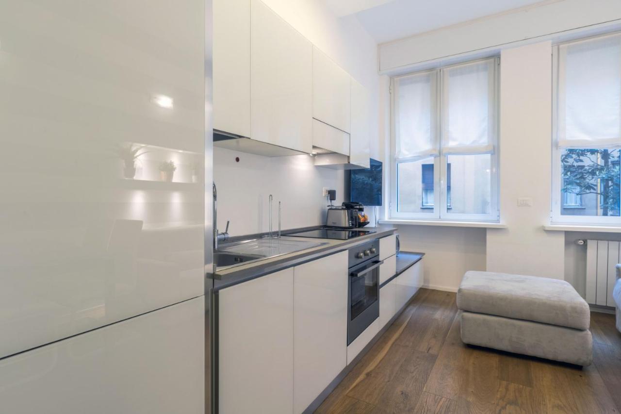 Easylife - San Babila - Elegante E Rifinito Bilocale Nel Cuore Della Citta Milán Exterior foto