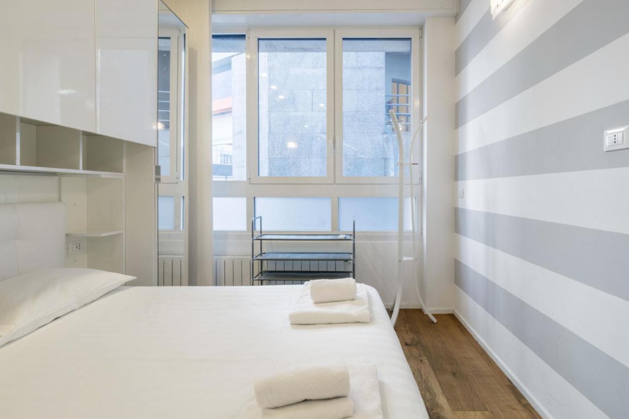 Easylife - San Babila - Elegante E Rifinito Bilocale Nel Cuore Della Citta Milán Exterior foto