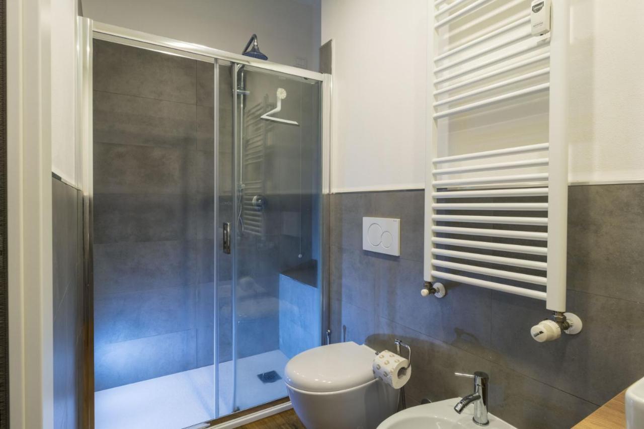 Easylife - San Babila - Elegante E Rifinito Bilocale Nel Cuore Della Citta Milán Exterior foto